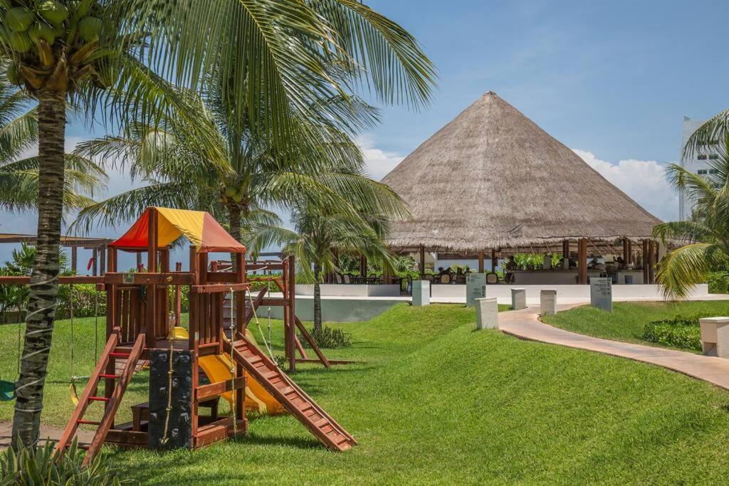 Reef Beachfront 3Bdr Apartment By Casa Paraiso 坎昆 外观 照片